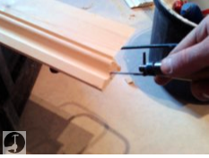 How to scribe inside skirting board corners