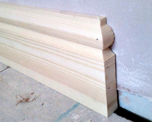 Finish carpentry - Skirting boards