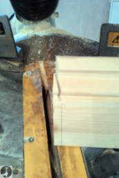 How to scribe unusual internal skirting angles