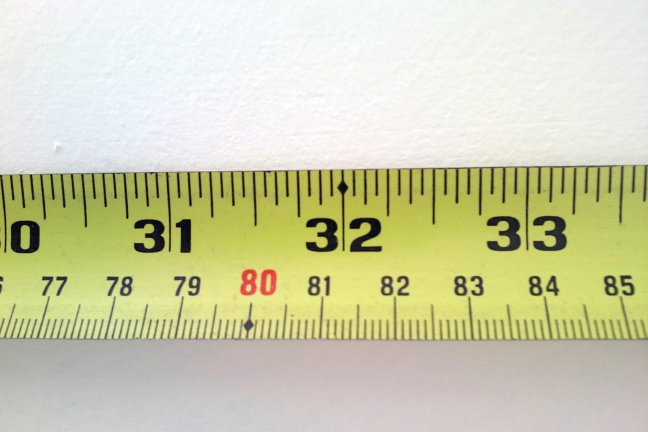 Mastering Tape Measure: Read Inches & Fractions with Ease