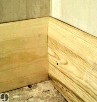 How to scribe skirting board at inside corners